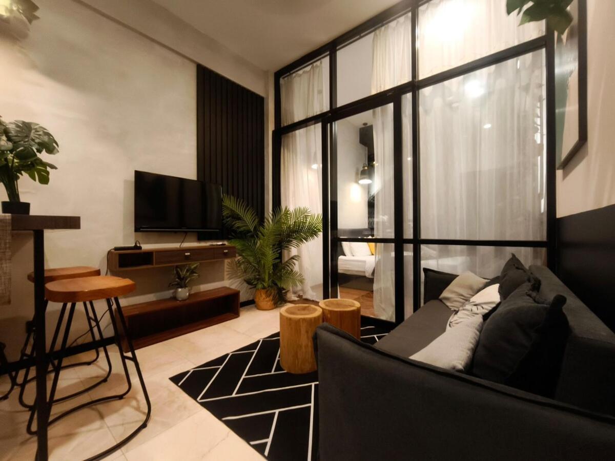 Pangsapuri 6pax 2br Kl118 View 5min To Train Station
